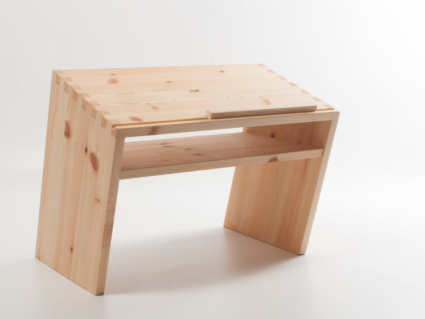 Acute Standing Desk (Pine/Oak)