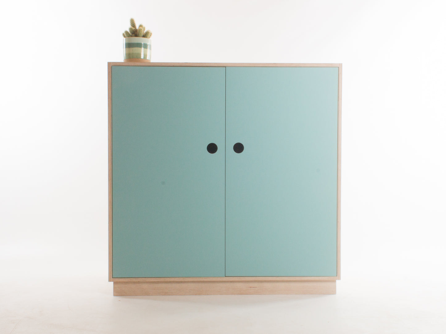 Osaka Cabinet #2