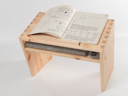 Acute Standing Desk (Pine/Oak)