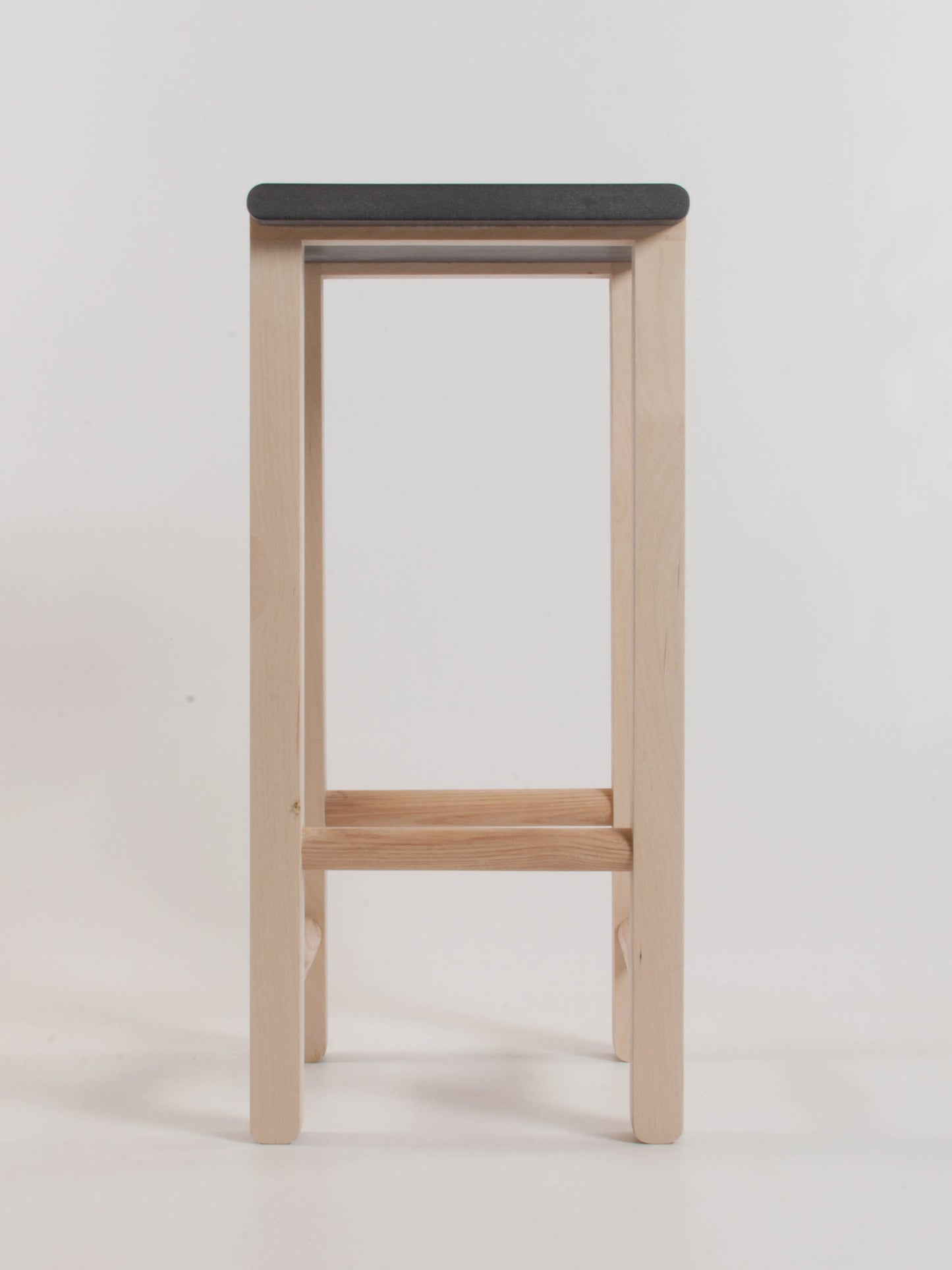 Serif Stool